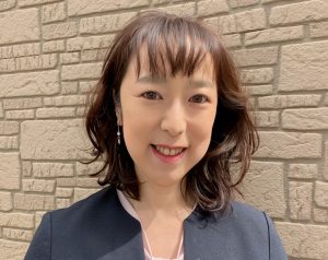 平良真美子